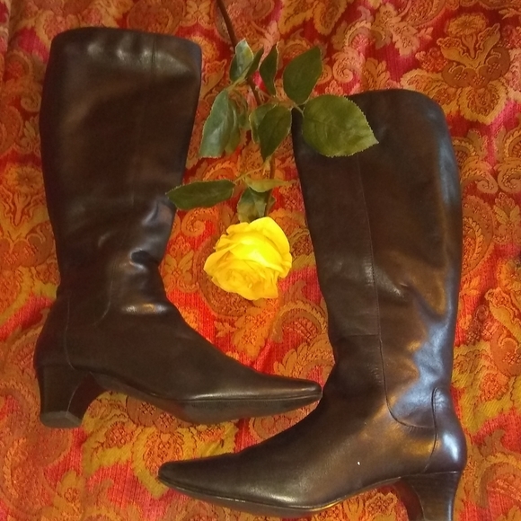 Karen Scott Shoes - Karen Scott knee high boots